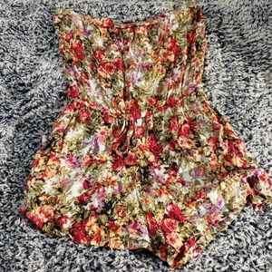 Angie strapless romper with pockets
